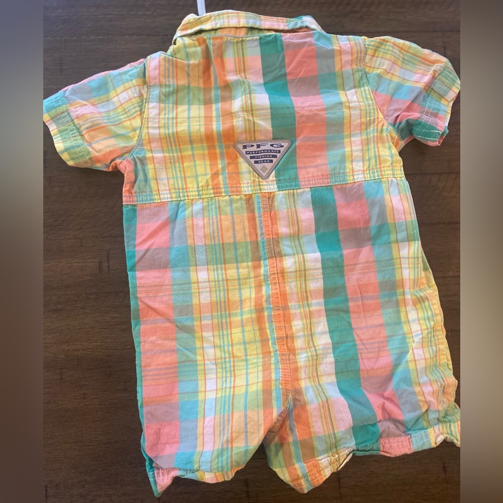 Columbia pfg shorts one piece outfit - Picture 2 of 7